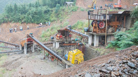 礦山采石設(shè)備拉曬石破碎設(shè)備